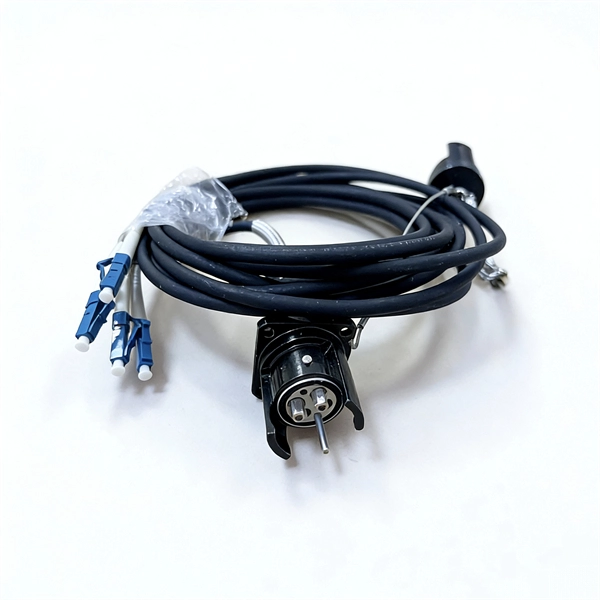 Advantages of long-distance optical fiber communication